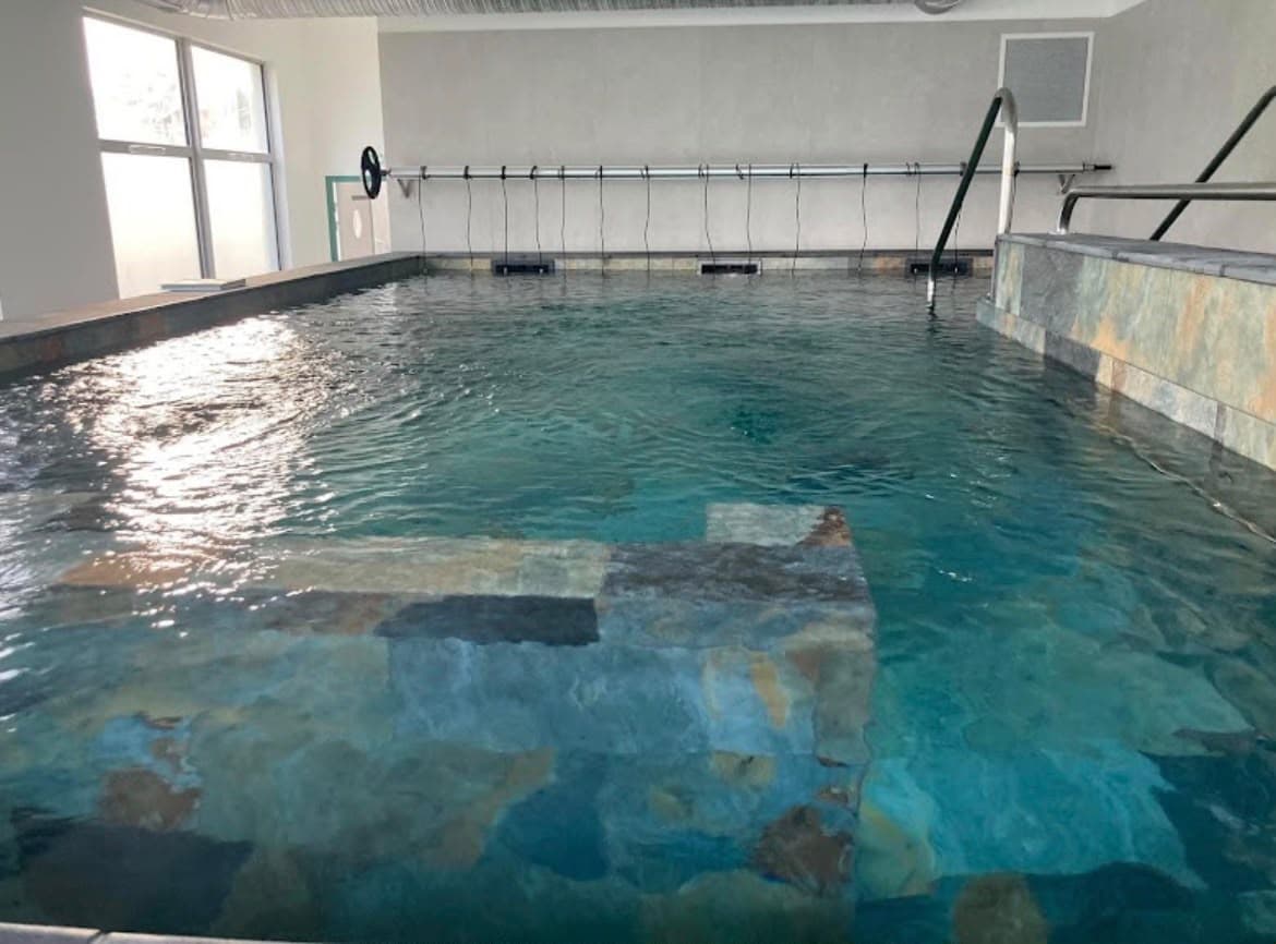 Piscine intérieure du bassin privé d'Anglet, Natation Côte Basque